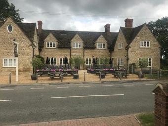 Bed & Breakfast The Six Bells