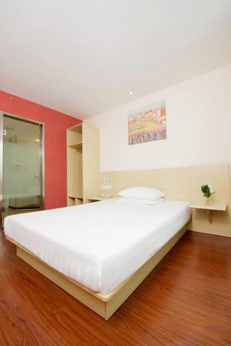 Hotel Hanting Express Beijing Wendu Water City
