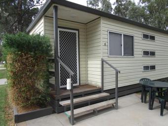 Mclean Beach Holiday Park