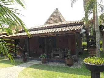 Hostal Rumah Dharma