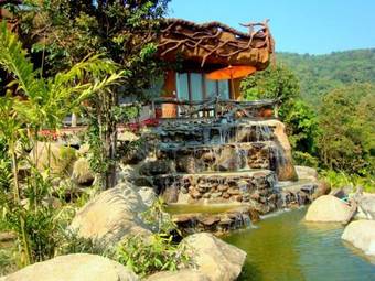 Hotel Bura Resort Chiang Rai