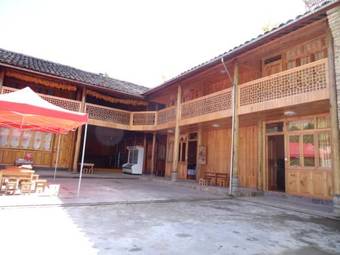 Agroturismo Tengchongbencaitejing Farm House