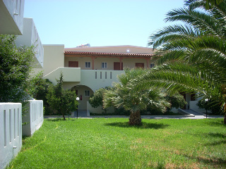 Hotel Akti Beach Club