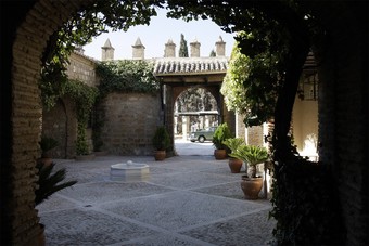 Hotel Palacio De Meng�bar