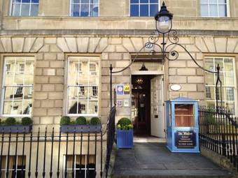 Hotel The Windsor Guest House