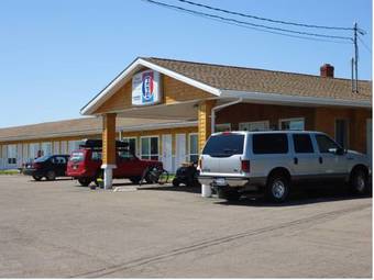 Anchor Motel And Suites