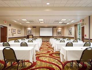 Hotel Ramada Suites Orlando Airport