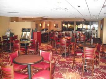 Hotel Ramada- Carrier Circle