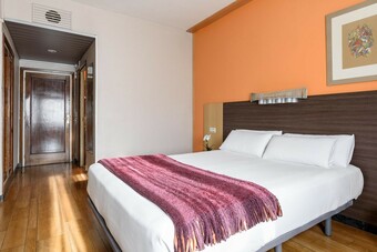 Hotel Crisol Quindos