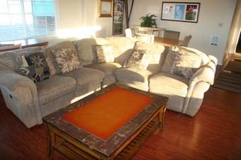 Motel The Westport Inn & Cabins