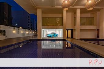 Hotel Regenta Central Rajkot