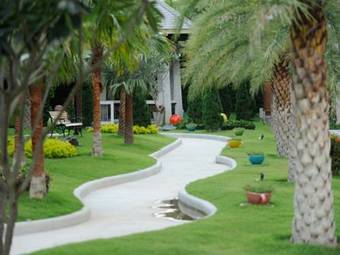 Jasmine Resort Hotel And Serviced Apartment