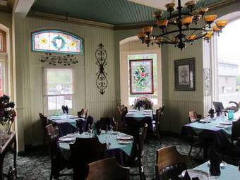 Posada Baldachin Inn