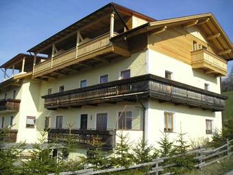 Hostal Pension & Seminarhof An Der March