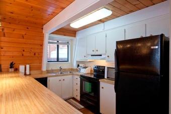 Kaley Vacation Rental Cabin