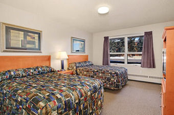 Hotel Guest House Inn & Suites