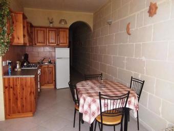 Apartment In Central Marsalforn