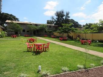 Basecha Garden Lodge