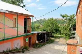 Hostal Guest House Iura