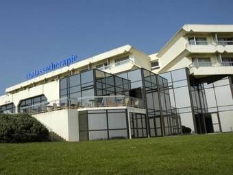 Rental Villa Rue Du Zephyr