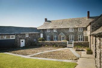 Bed & Breakfast Trevigue Farm