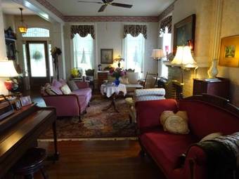 Amanda Gish House Bed & Breakfast
