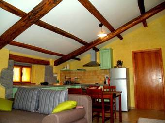 Apartamentos Holiday House Kapitani