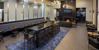 Hotel Hilton Mystic At The Aquarium