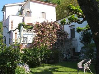 Bed & Breakfast Pietra Rosa