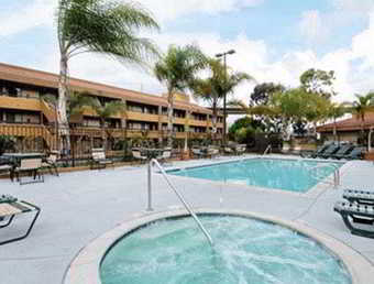 Hotel Super 8 San Diego Mission Valley (.)