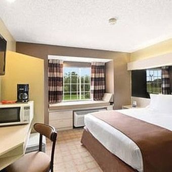 Hostal Red Roof Inn Sulphur