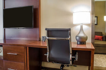 Hotel Comfort Suites Manheim - Lancaster