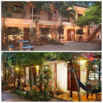 Hotel Tropical Sands Dominical Eco Inn