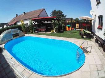 Hostal Penzion Nem�lek