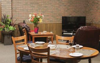 Hotel B.w Heritage Motor Inn