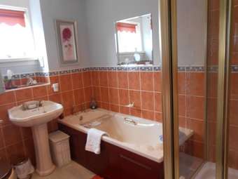 Rose Villa Bed And Breakfast