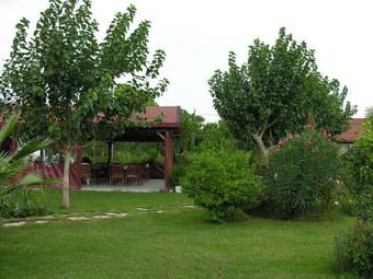 Hostal Ozge Bungalows