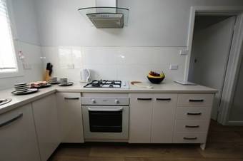 Wattle Grove Apartment