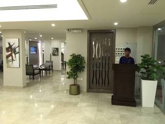 Hotel Bluesands Triple Tree