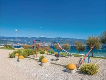 Hotel Holiday Home Krk-silo With Seaview