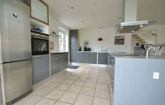 Hotel Holiday Home Lild Strand Strandvejen With Shower