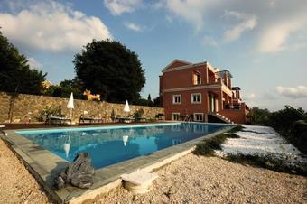 Luxury Villa Perla
