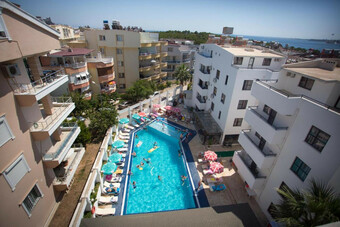 Hotel Tuntas Suites Altinkum