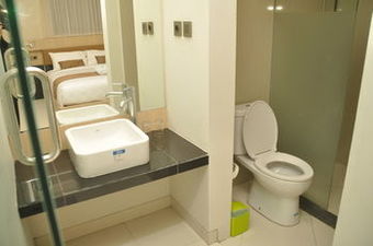 Hotel Grand Omah Sastro