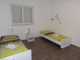 Hostal Apartman Romansa ?itluk Sa 4 Spava?e Sobe