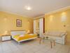 Apartamentos Villa Petra