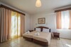 Giannoulaki Village Hotel