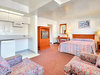 Hotel Super 8 San Diego Sea World Area