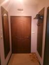 Private Apartment In Sunny House Family
