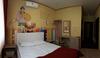 Hostal Guest House 12 Months